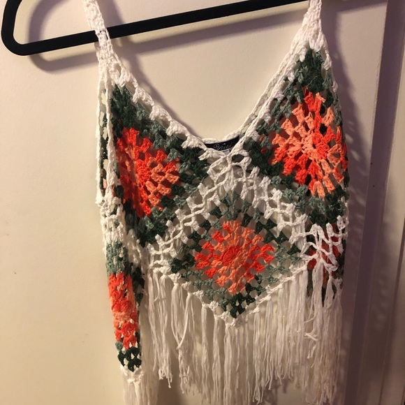 Vivid knot top - Picture 2 of 5